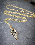 Vintage 9ct Gold Sapphire Pendant Necklace Leaf / Feather on 18" - 1.8g