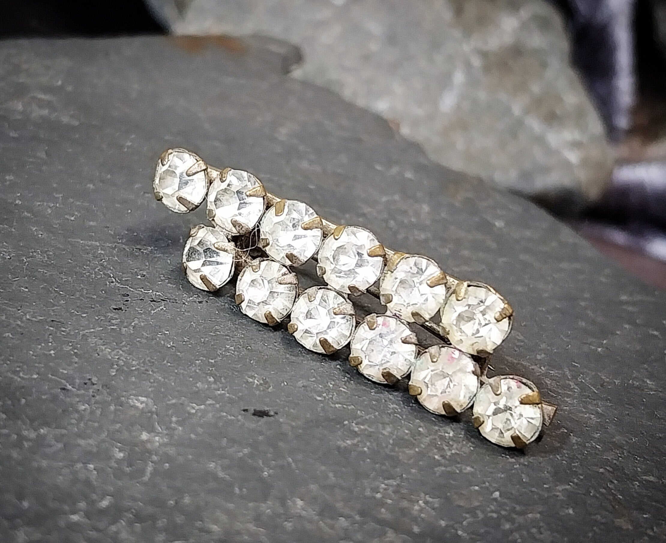 Antique Edwardian Paste Stones BROOCH - 2.7g