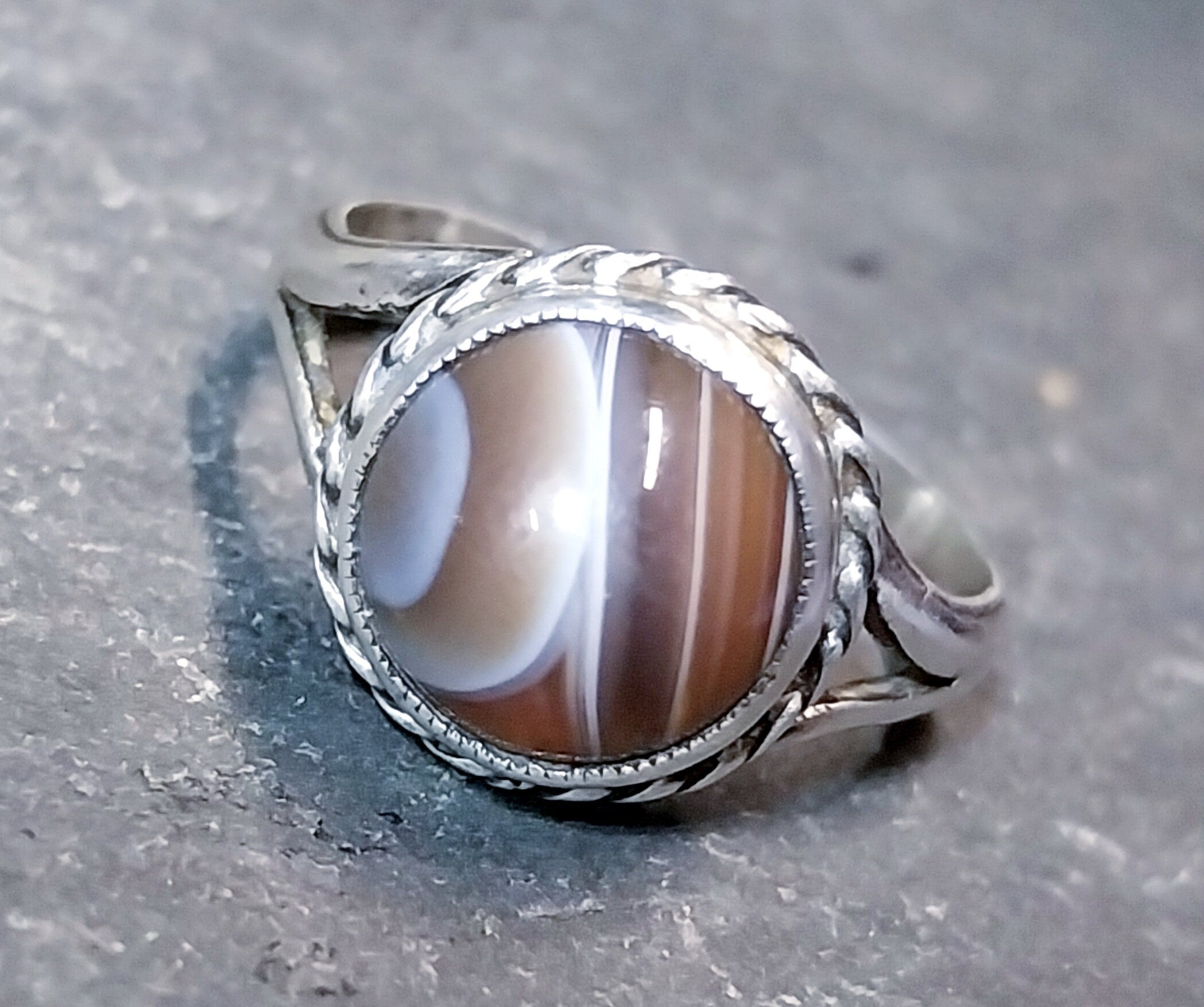 Vintage Sterling SILVER BANDED AGATE Ring - Size uk N (us 6.5) - 3.5g
