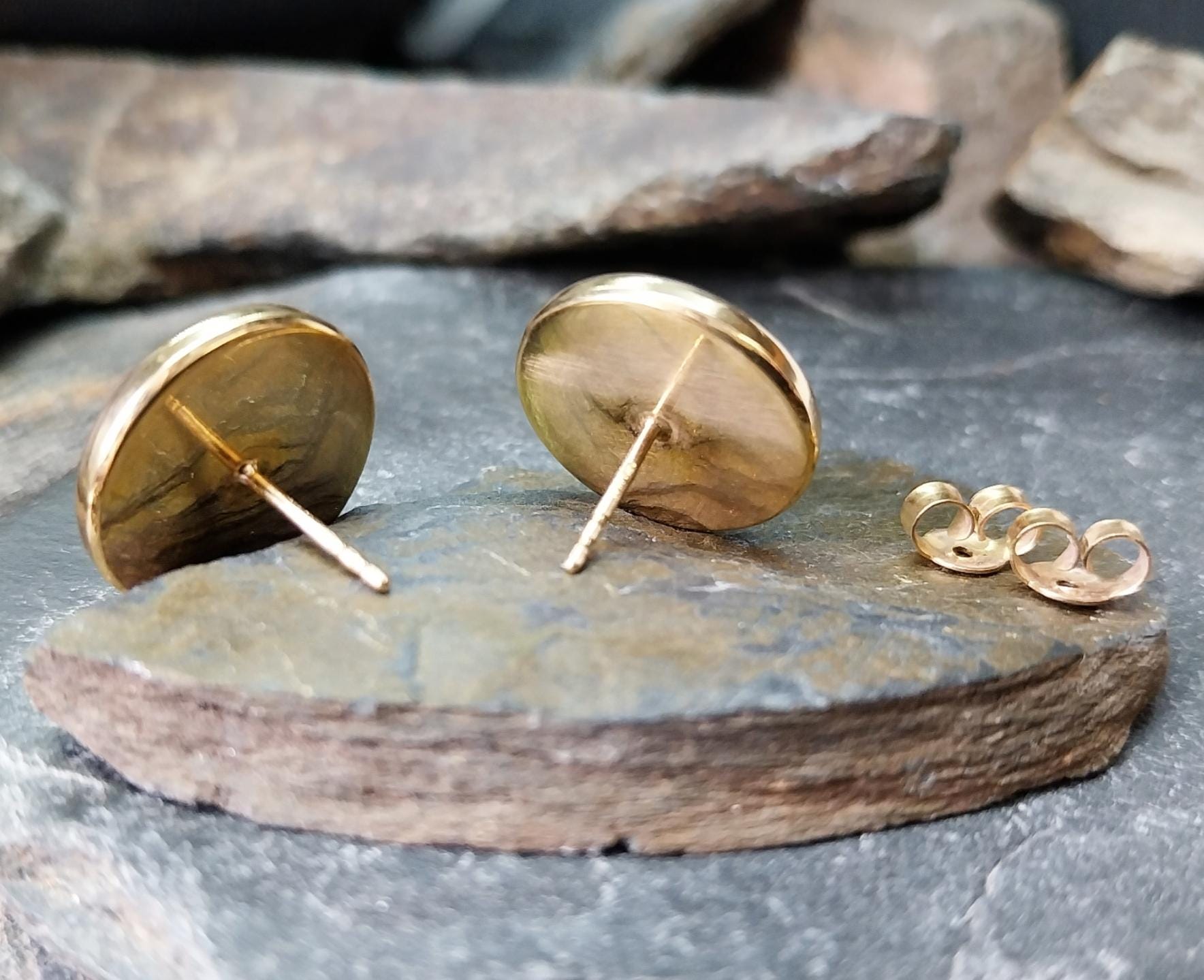 Vintage 9ct Gold Dome Stud EARRINGS Large - butterfly backs, 2.5g
