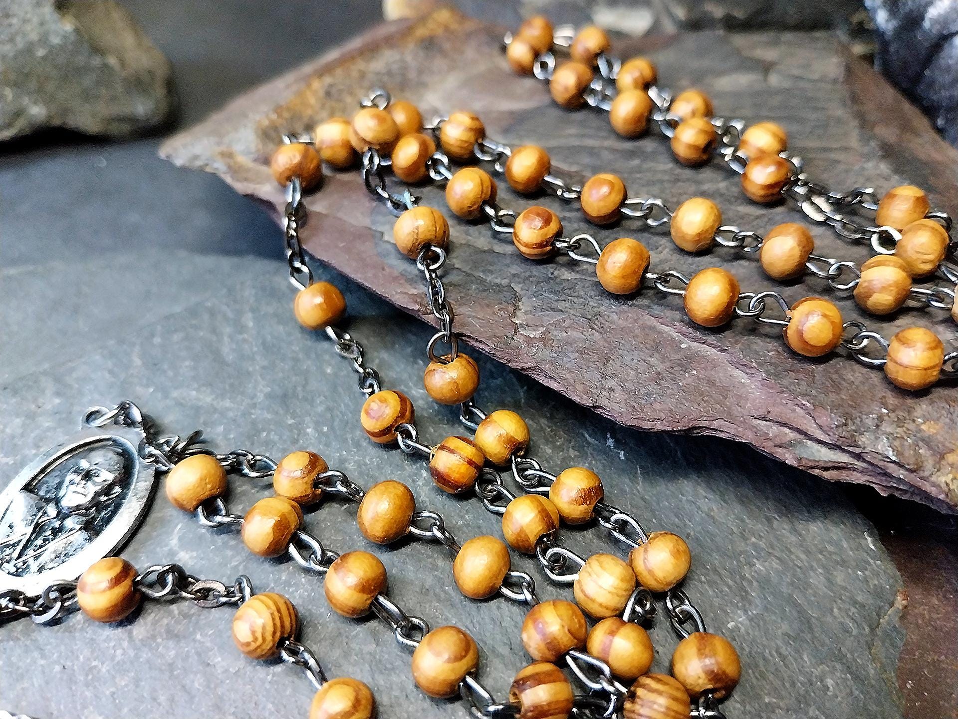Vintage Wooden ROSARY BEADS with Crucifix - 28" Necklace - 14.4g