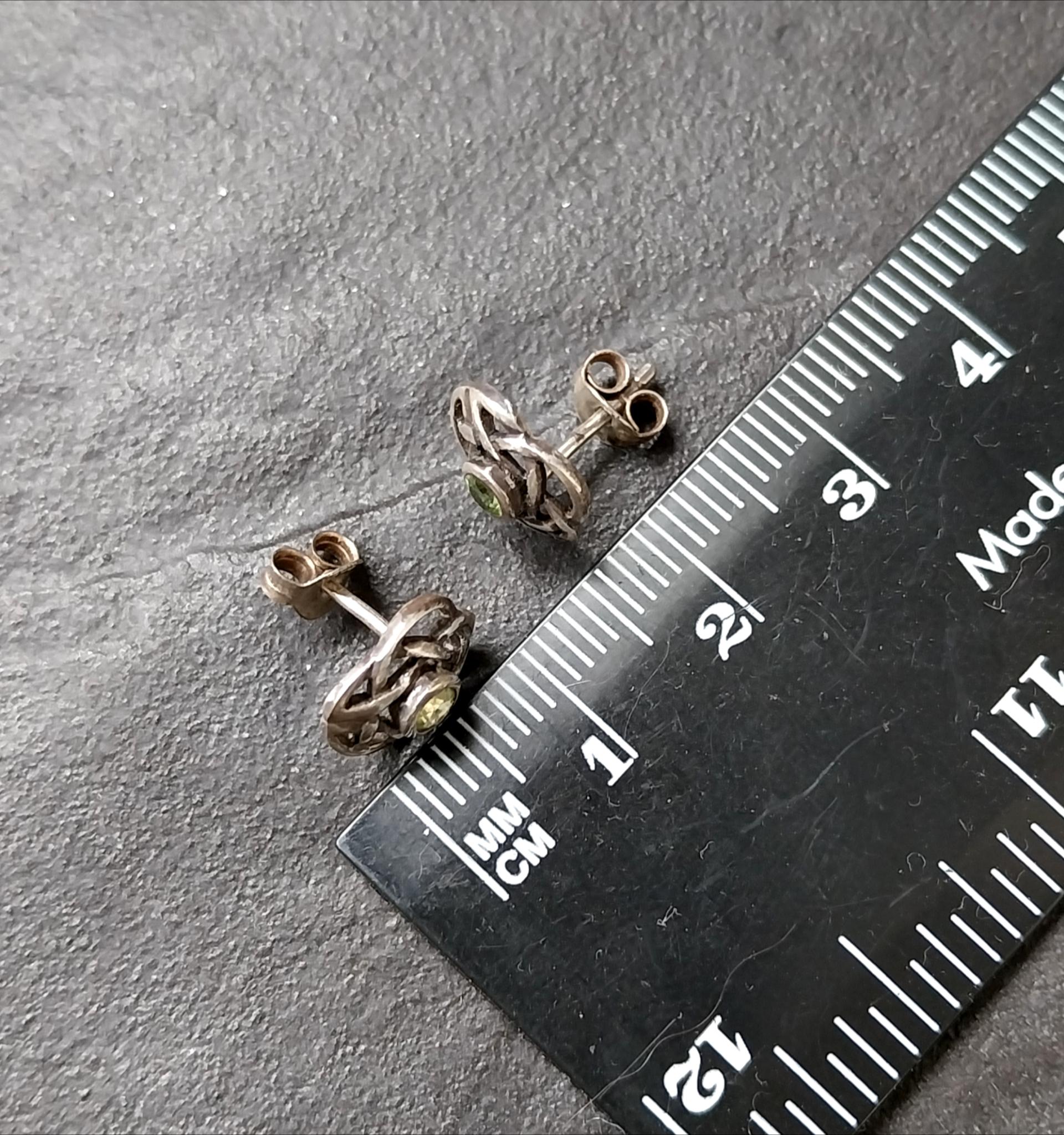 Vintage Sterling Silver Stud Earrings - Citrine with Celtic Knot - 1.5g