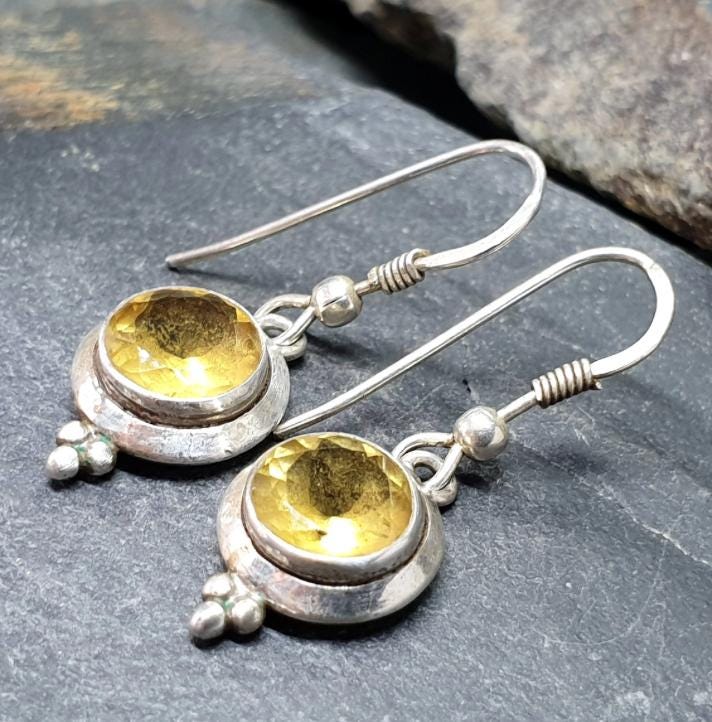 Vintage Sterling Silver Drop Earrings - with Citrine gemstone - 4.3g