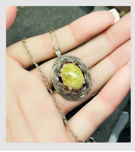 RARE Sterling SILVER Connemara Marble Pendant Necklace Miracle on 18" Chain - 9g