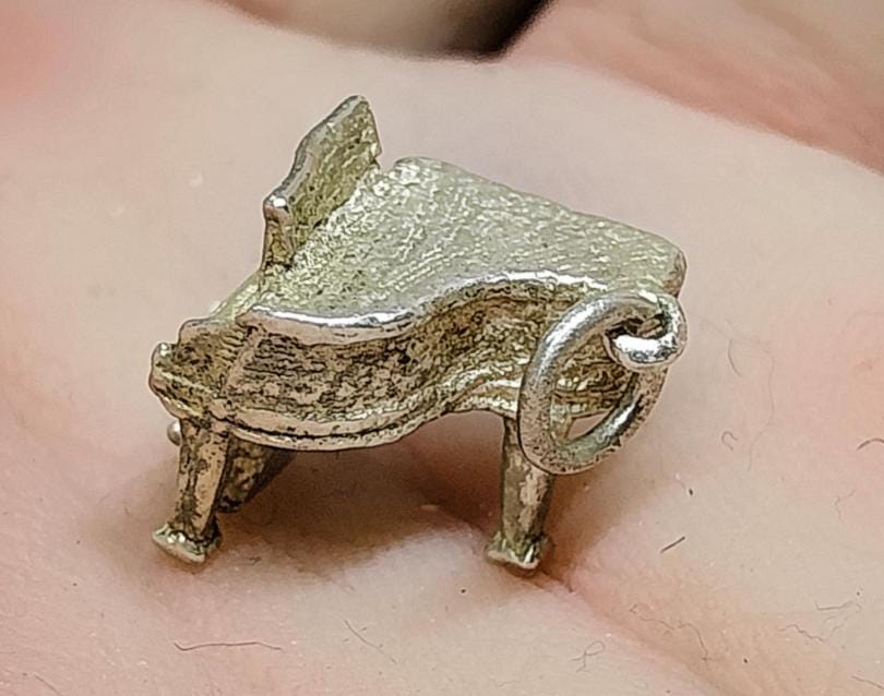 Vintage Silver PIANO Charm - Musical Instrument for bracelet or miniature model - 1.7g