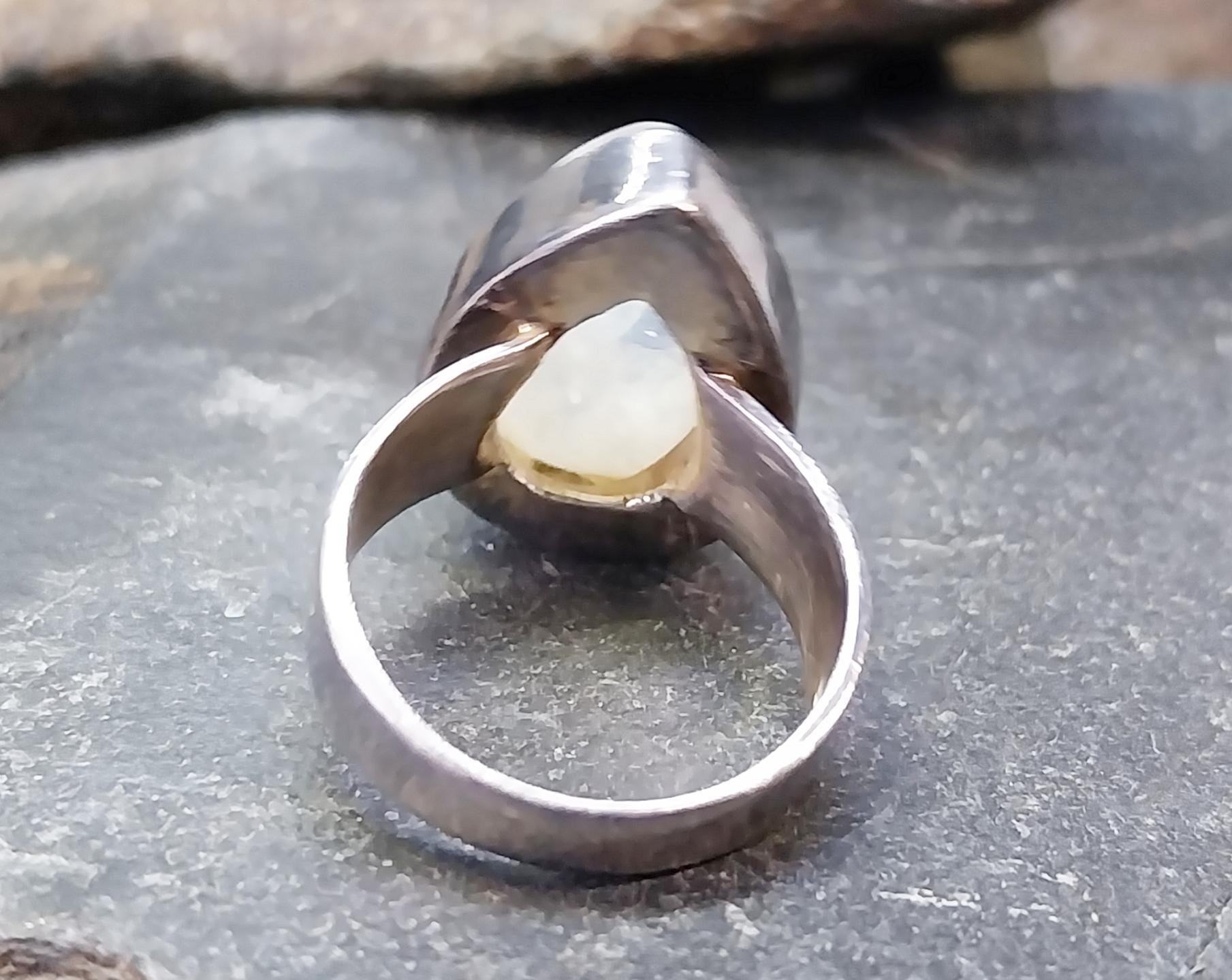 Vintage Sterling SILVER MOONSTONE RING - Ethereal - uk size O (7) - 8g