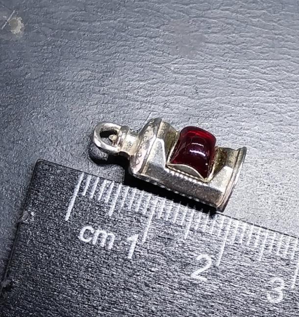 Vintage Silver LANTERN LAMP CHARM - with Red Glass for Bracelet - 3.8g