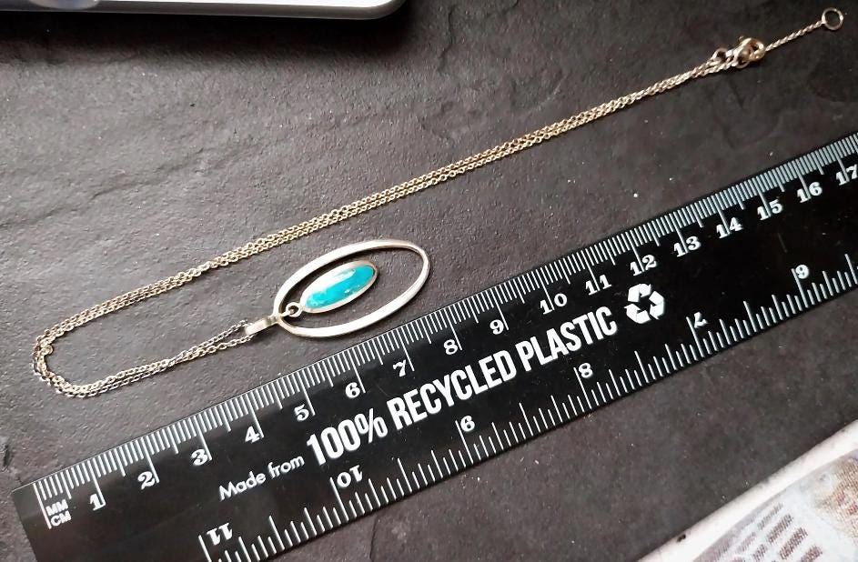 Vintage Turquoise Pendant Necklace - on 17" silver chain - 5.5g