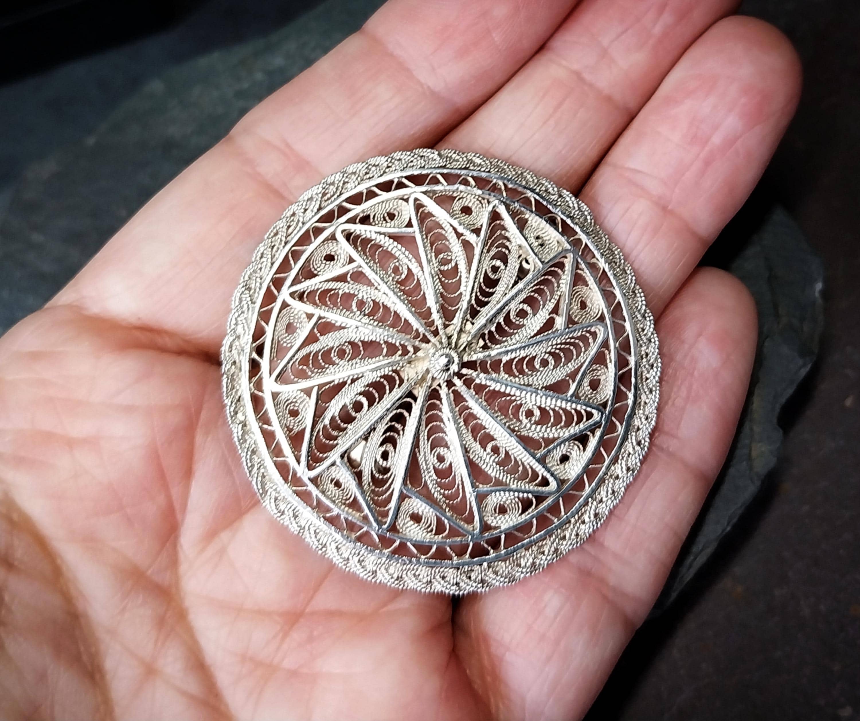 Antique Silver FILIGREE STAR Brooch - Sterling Pin - 7.8g