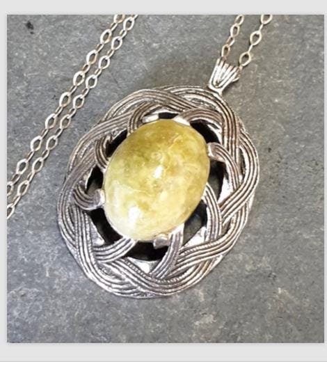RARE Sterling SILVER Connemara Marble Pendant Necklace Miracle on 18" Chain - 9g