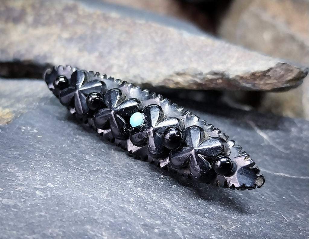 Victorian Black BROOCH - with turquoise - 2.8g