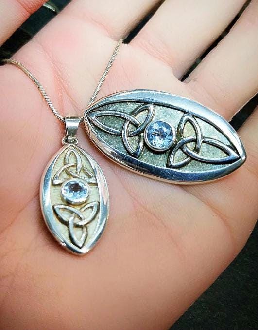 Sterling SILVER Necklace and Matching Brooch Gift Set - Blue Topaz