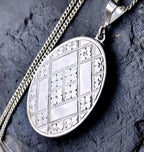 SILVER LOCKET with Criss Cross Deco design on 18" Chain - 10g
