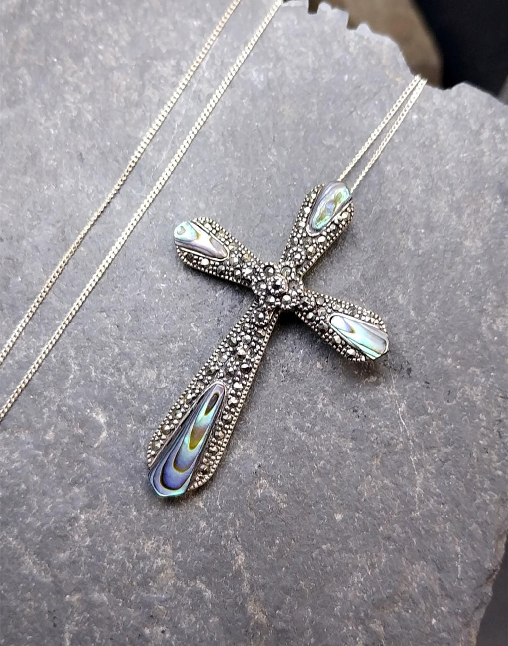 Large Vintage CROSS Pendant Necklace - Sterling Silver on 20" Chain - 7.6g