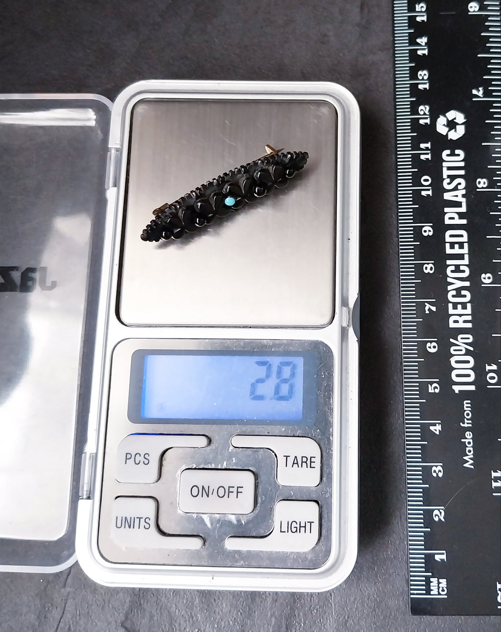 Victorian Black BROOCH - with turquoise - 2.8g
