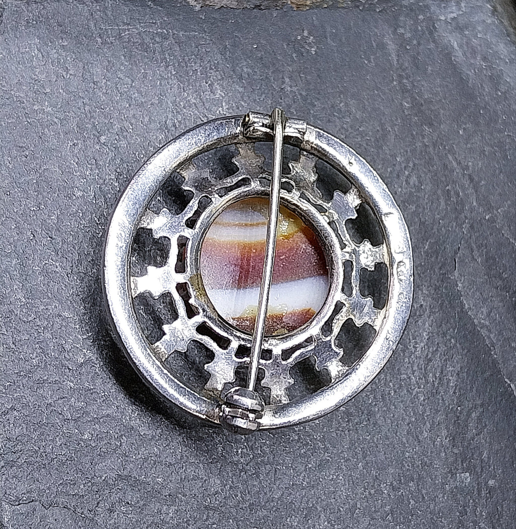 Robert Allison BROOCH - Striped Agate Scottish Silver Hallmarked c.1961 - 8.5g
