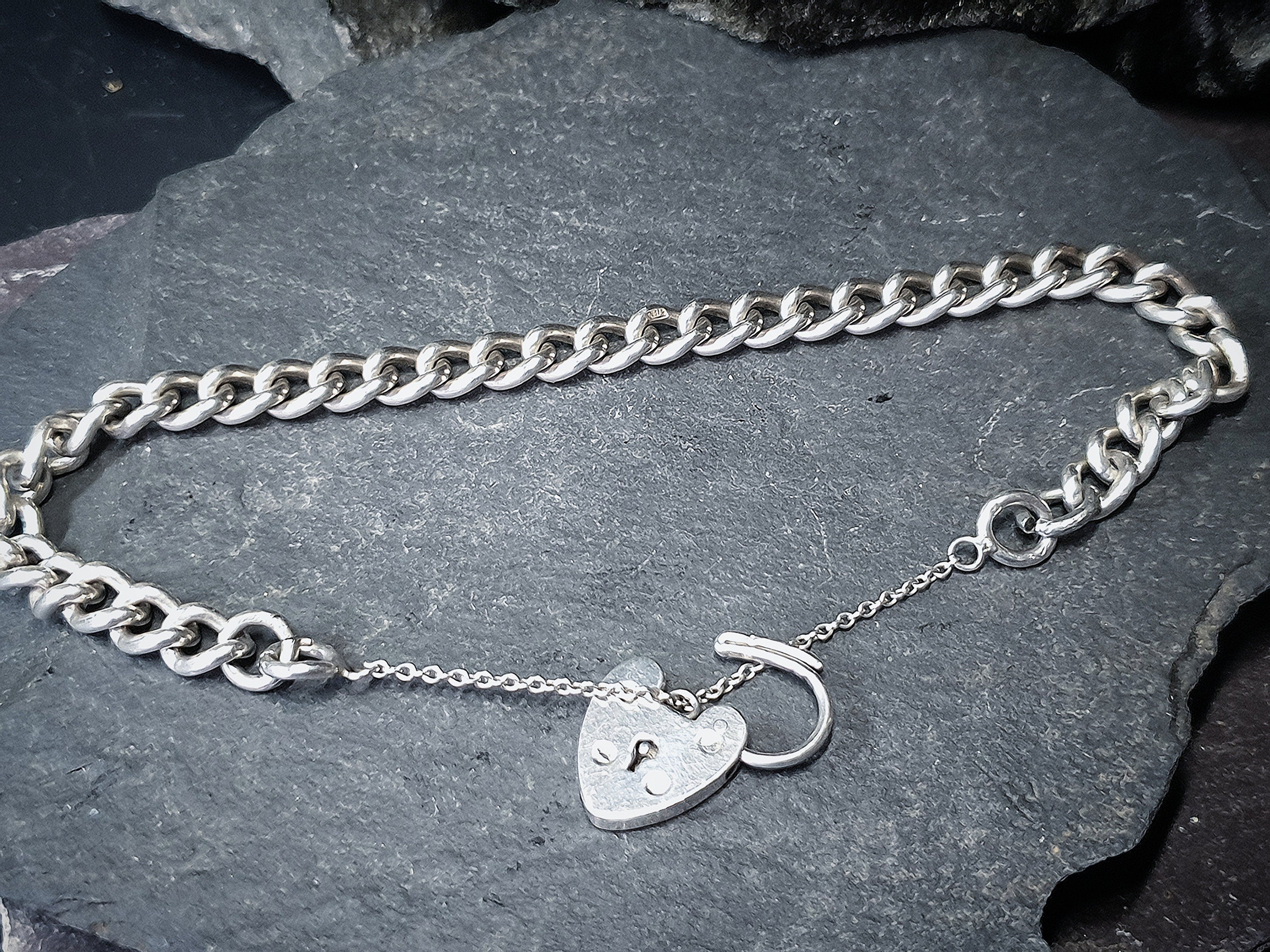 Vintage Silver Link Bracelet with heart padlock clasp c 1975, 18cm - 18.9g