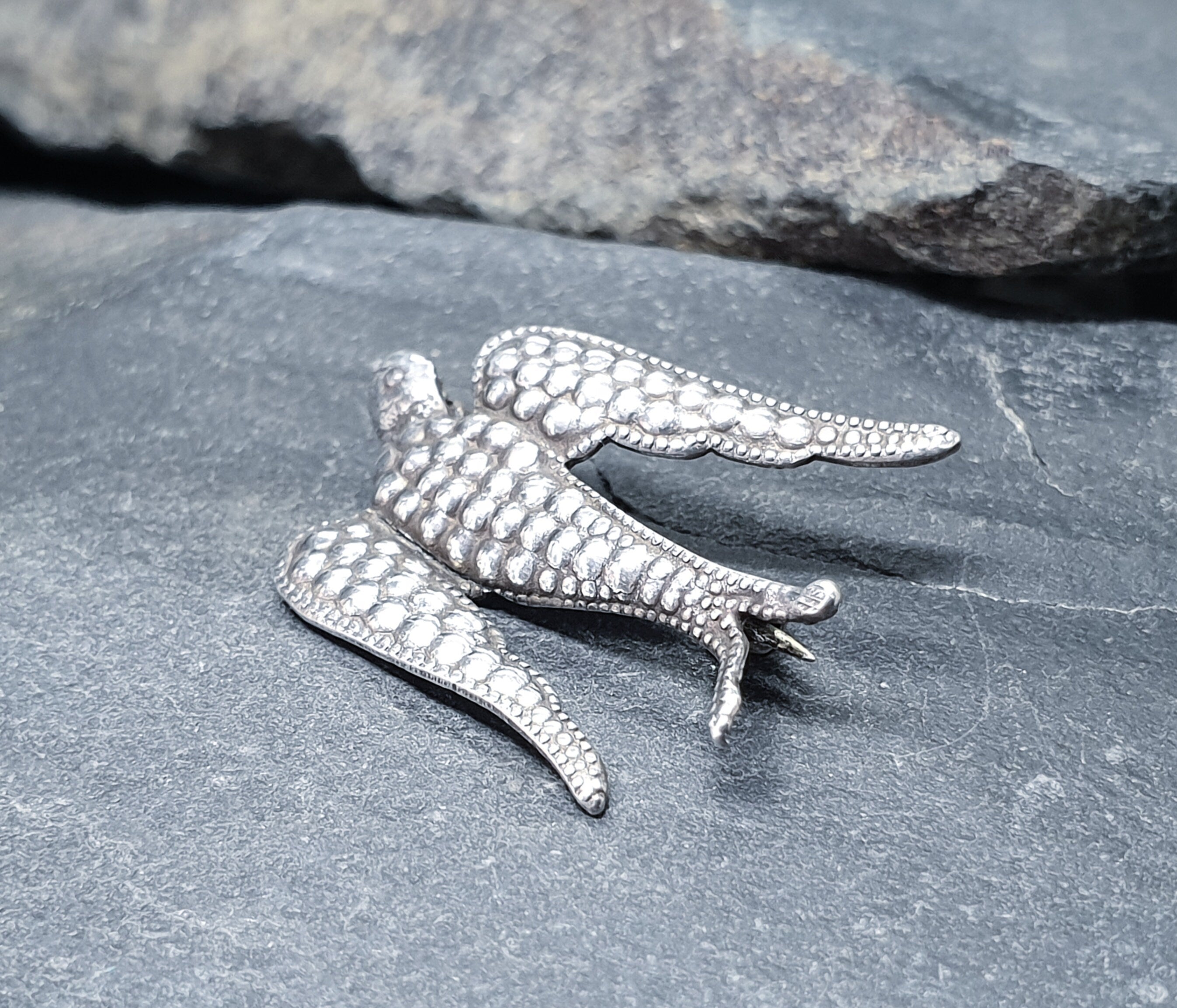 Antique Sterling Silver SWALLOW BROOCH BIRD - Pin 1.8g