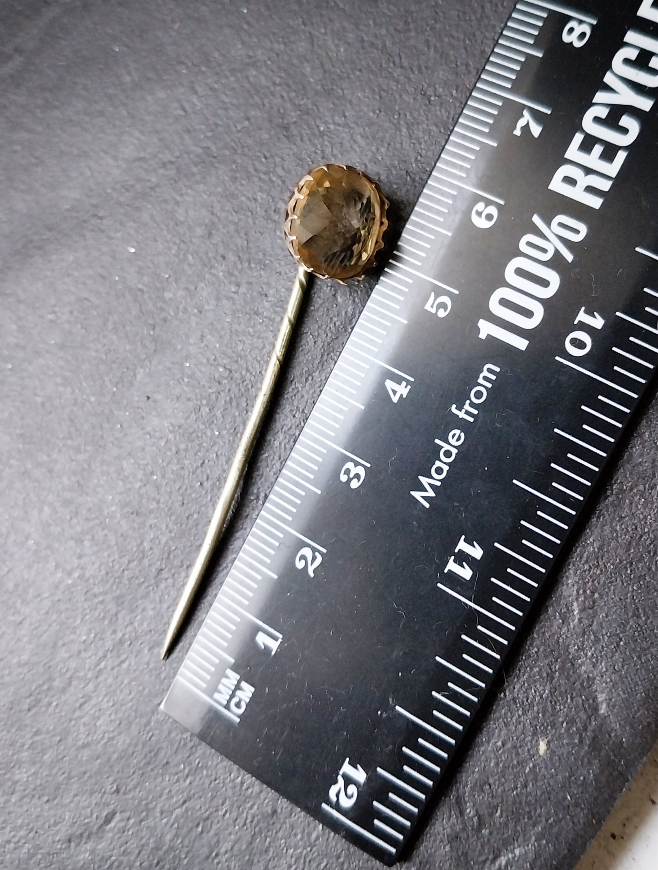 Antique 14ct GOLD STICK PIN  with Smoky Quartz gemstone  - 2.1g