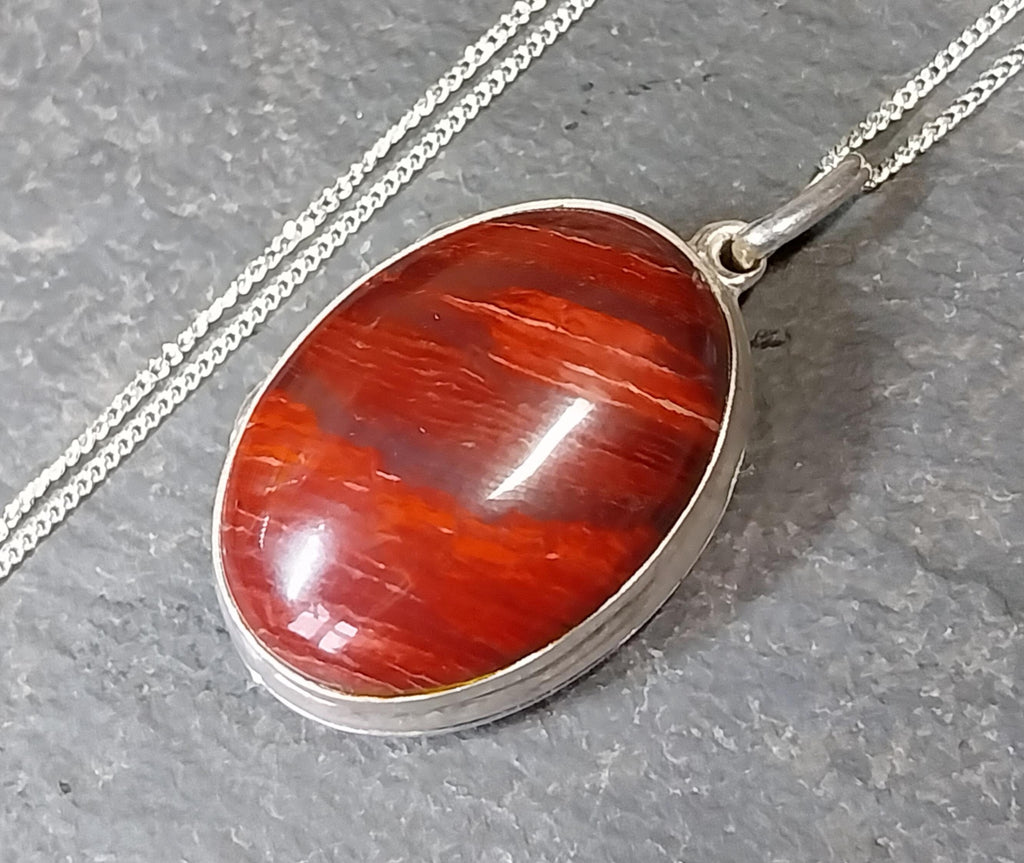 Sterling Silver RED JASPER Agate Locket Necklace  on 18" chain  - 12.2g