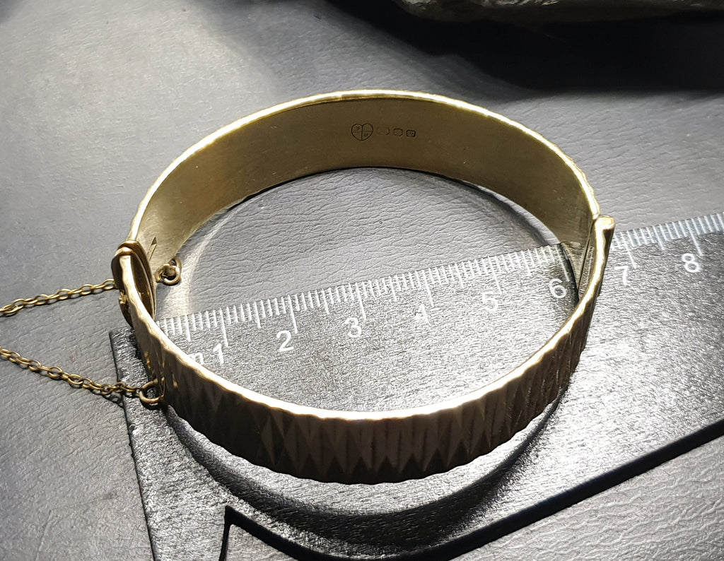 Vintage 22ct Gold on Sterling SILVER BANGLE Bracelet - 1967 - 39.2g
