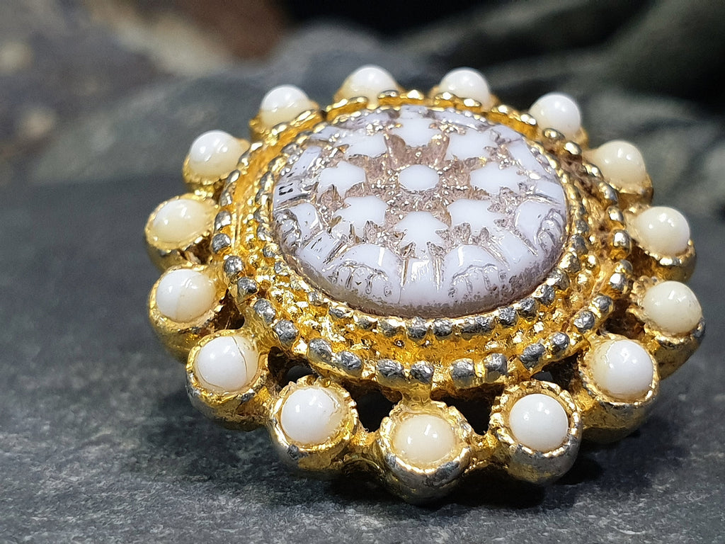 Vintage Circular BROOCH - Gold Tone with Faux Seed Pearls - 11.7g