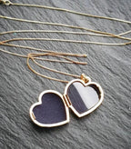 9ct GOLD HEART LOCKET with Single Rose & 18" Chain - Art Nouveau - 1.5g