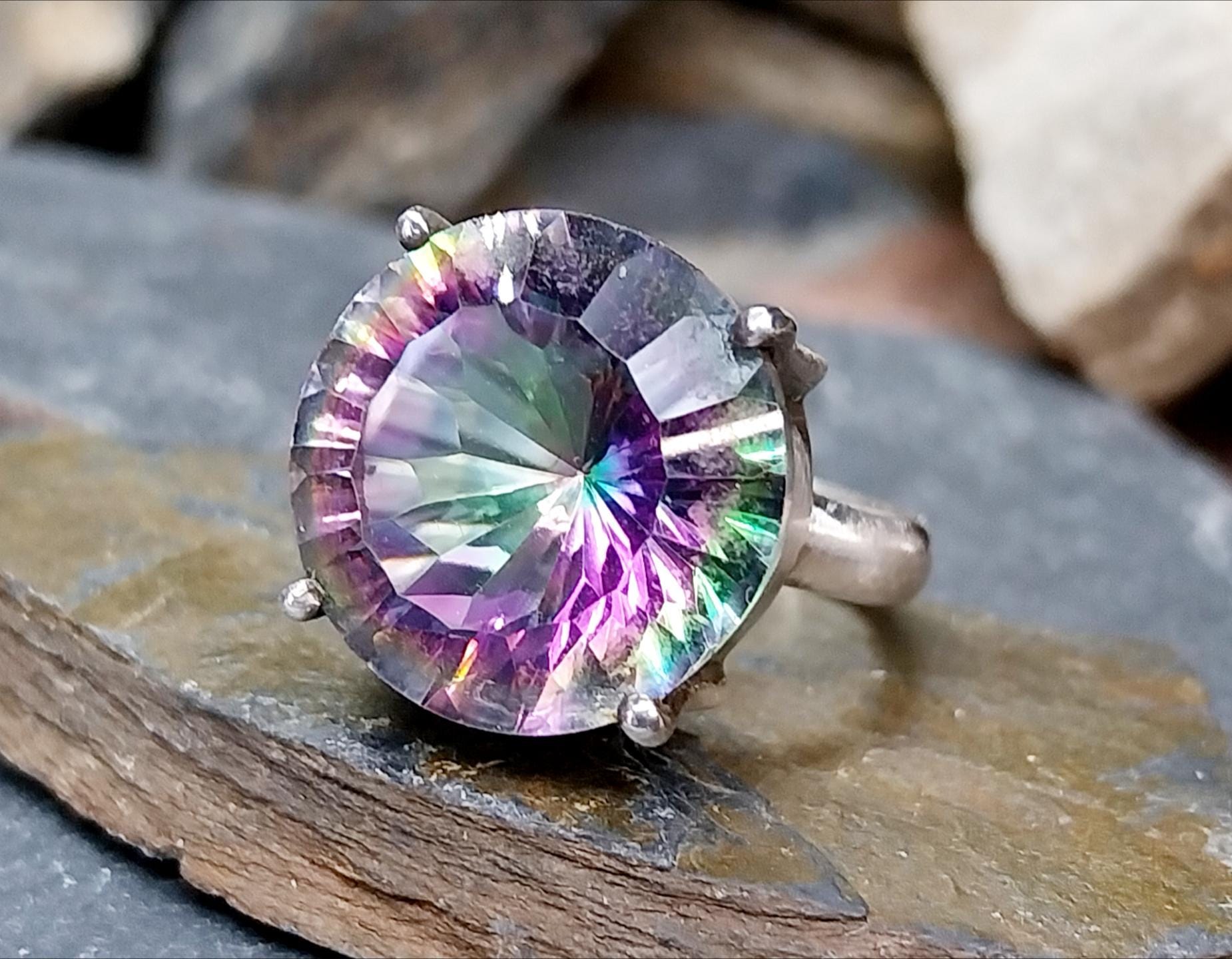 Sterling SILVER Mystic Topaz Rainbow Ring - Size uk M (us 7) - 7.8g