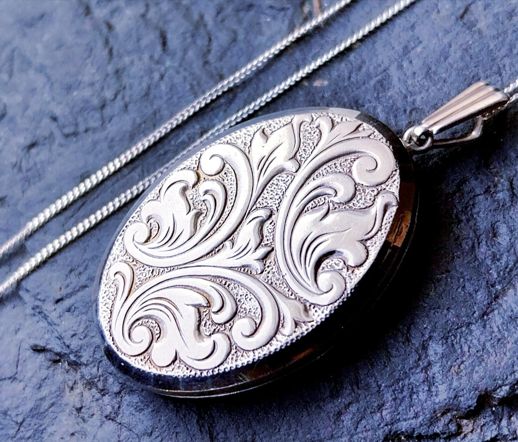 Large Georg Jensen OVAL LOCKET Necklace - with 18" Chain - Sterling Silver - 8.4g