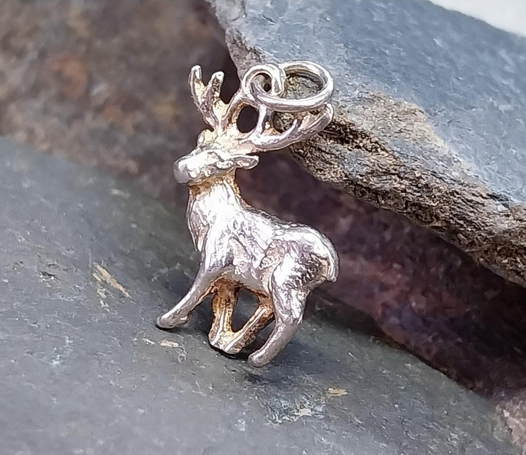 Sterling SILVER STAG DEER Charm Pendant - circa 1958 - 3.1g