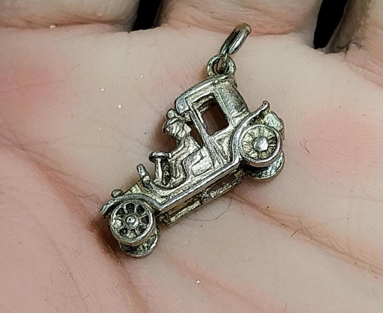 SILVER Vintage CAR CHARM - Stepaside, Classic Car - for Bracelet - 3.6g