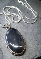 Large Sterling Silver Moss / Mottled Agate Necklace Pendant on 20" Chain - 16.4g