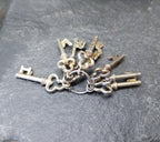 Vintage SILVER Skeleton Keys Charm - I Love You Bracelet Charm 3.4g