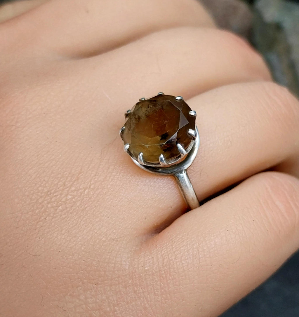 Vintage Sterling SILVER RING with large Smoky Quartz - size O 1/2 (us 7.5) - 3.6g