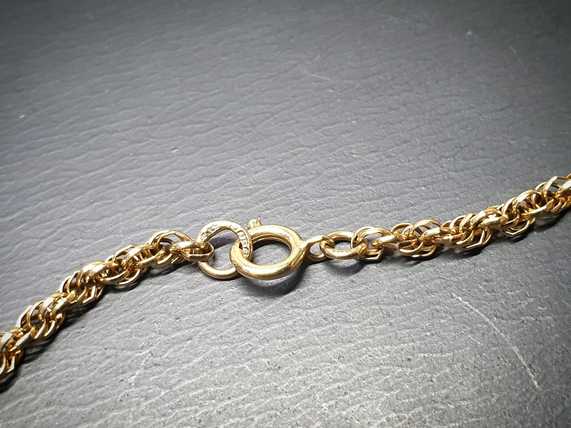 9ct GOLD CHAIN, Twisted Rope - Prince of Wales Necklace 18" - Hallmarked - 6.6g