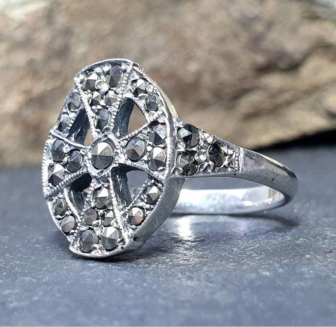 St Silver Celtic Cross ART DECO Ring - with Marcasite Stones - Size uk M (US 6.5) - 4.1g