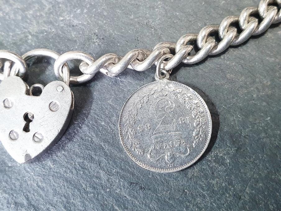 Vintage SILVER LINK BRACELET with 1885 3 Pence Coin Charm 17cm - 19.1g
