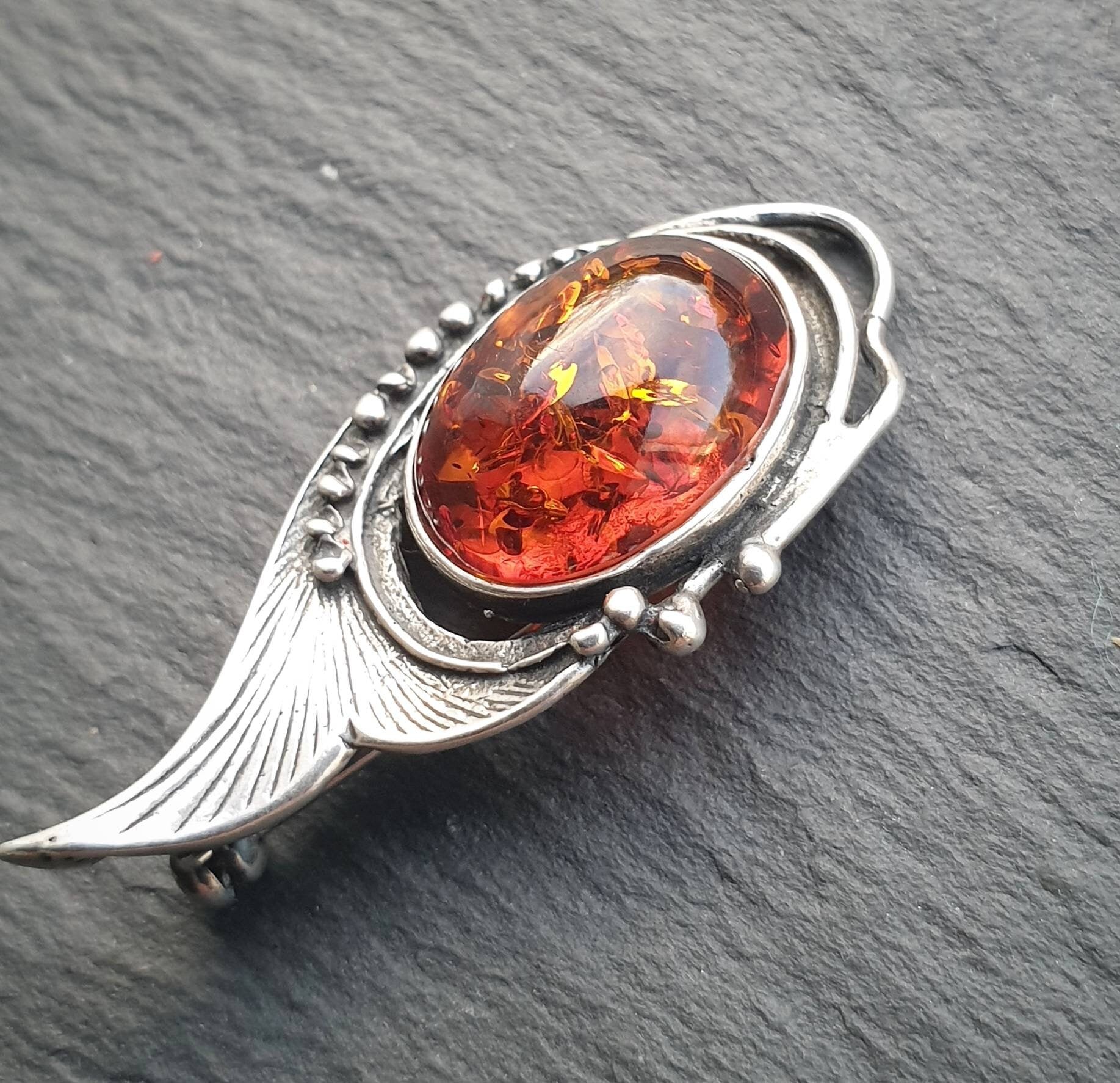 Vintage SILVER AMBER Brooch - Abstract Leaf Art Nouveau Style - 4.2g