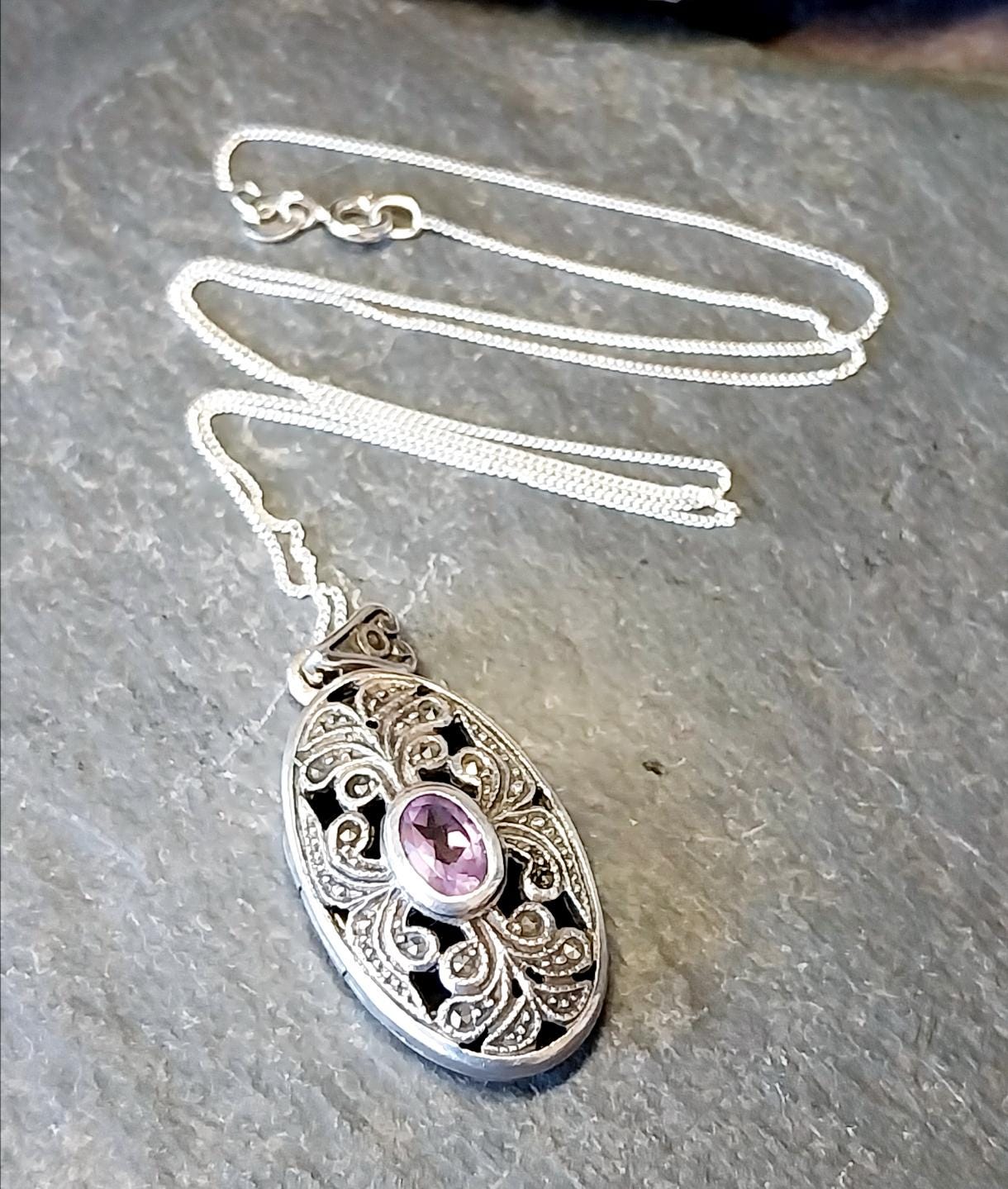 Vintage STERLING SILVER LOCKET with Amethyst Gemstone on 18" Chain - 11.1g