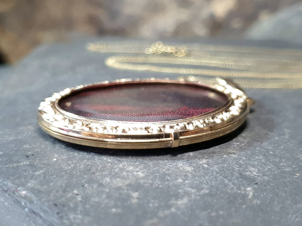 Vintage 9ct GOLD Open Photo Locket - up 4 photos on 20" Chain - 4.7g