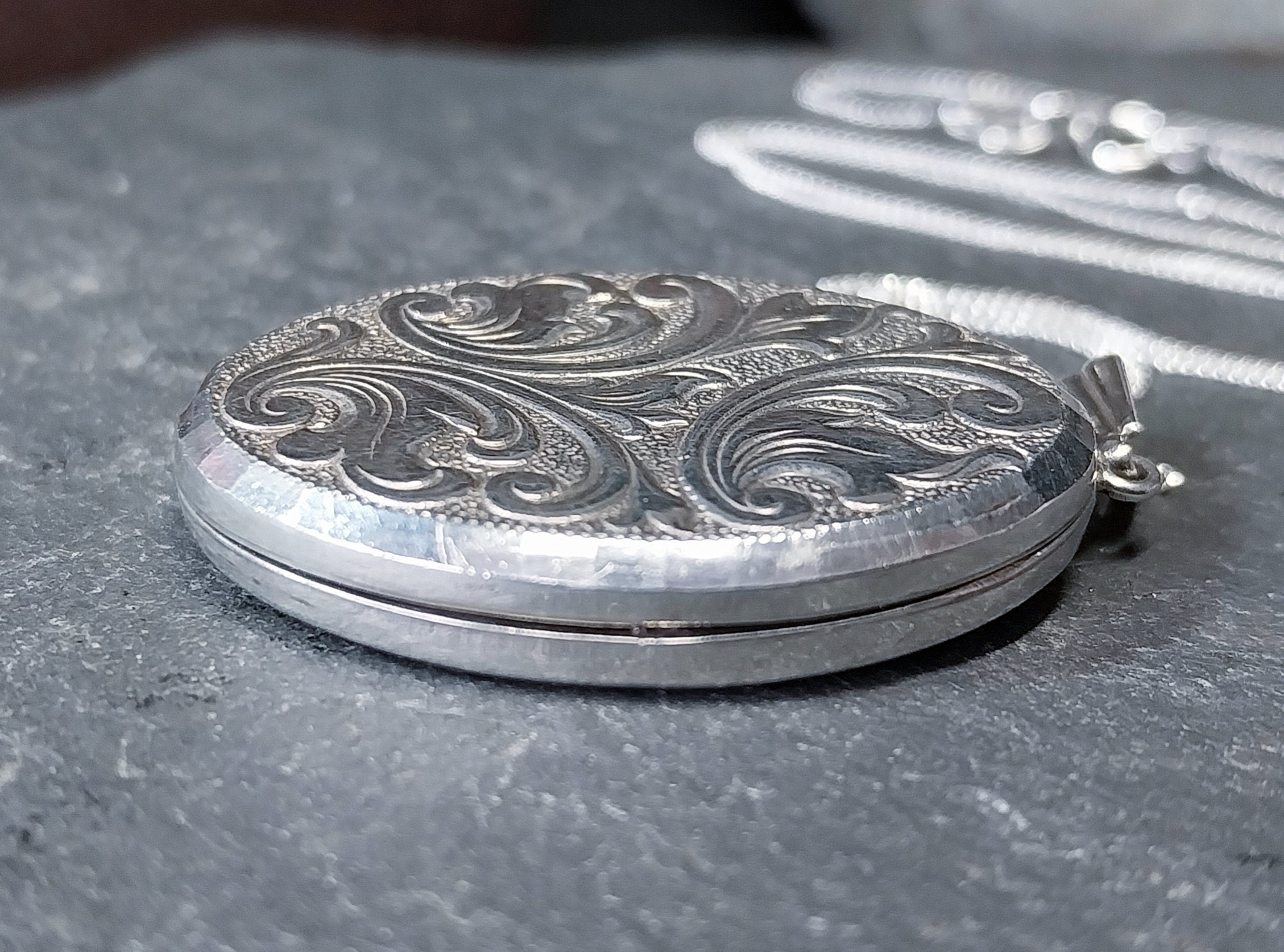 Large Georg Jensen OVAL LOCKET Necklace - with 18" Chain - Sterling Silver - 8.4g