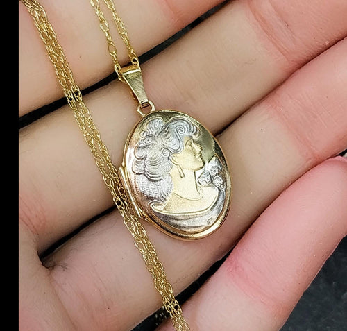 9ct GOLD LOCKET Necklace with Cameo Lady on 18" Chain - 3.2g