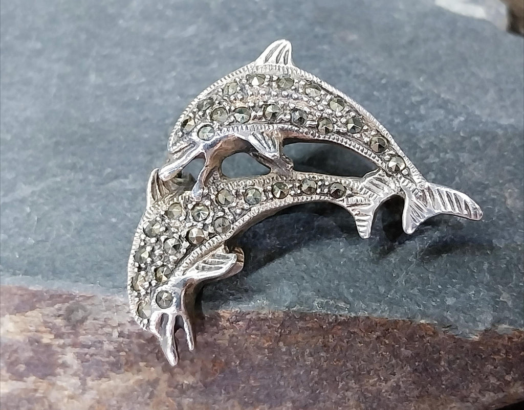 Vintage Sterling Silver Dolphin BROOCH  - Pin 5.9g