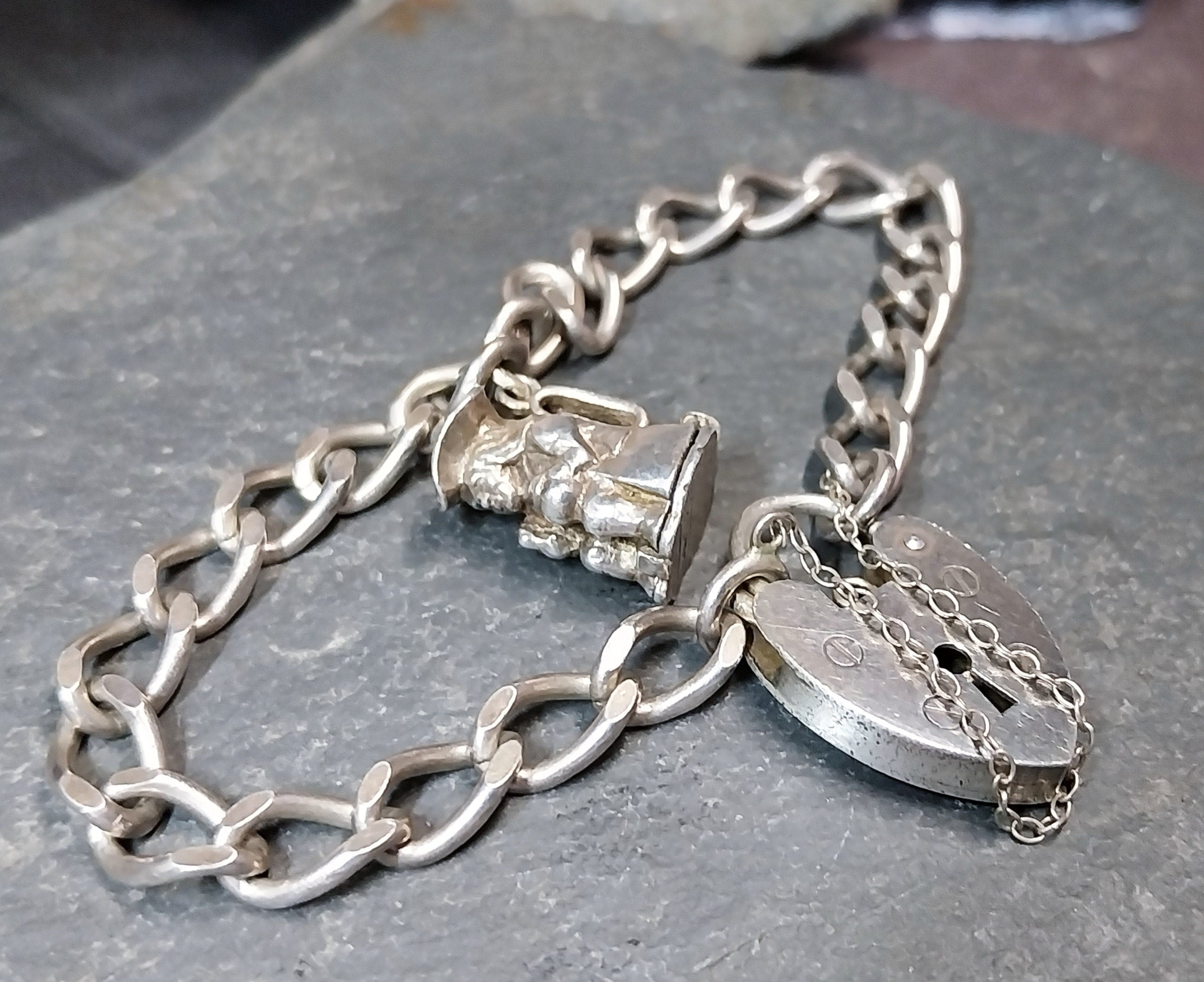 Vintage Silver CHARM BRACELET with Charm Opening Toby Beer Jug - 18.9g