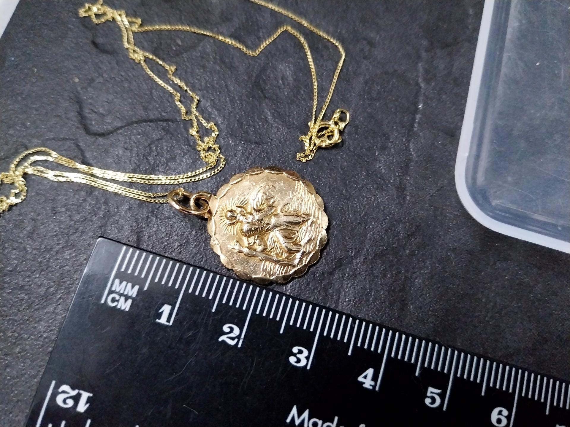 9ct Gold Georg Jensen St Christopher Necklace Pendant - Double Sided on 20" Chain - 4.4g