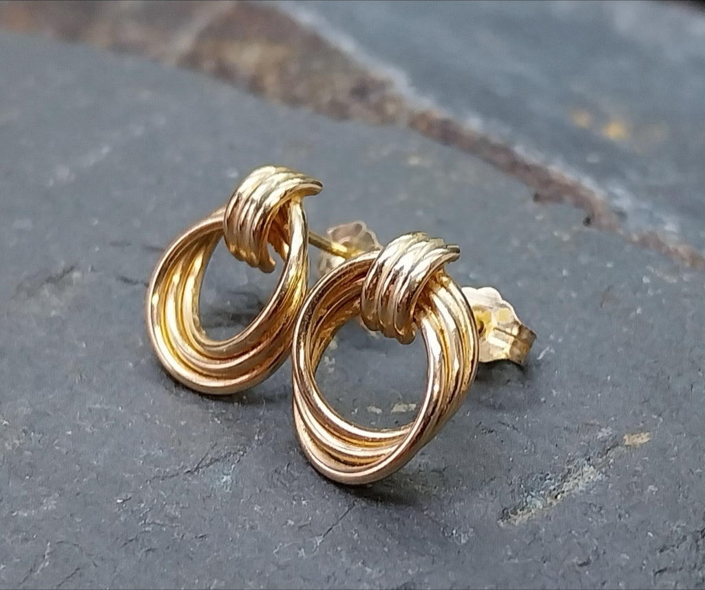 Vintage 9ct Gold Triple Hoop EARRINGS - butterfly backs - 1.6g