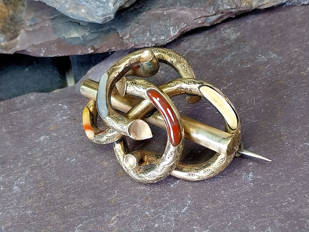 Antique Victorian SERPENT BROOCH - Infinity Lovers Knot with Agate - Rolled Gold