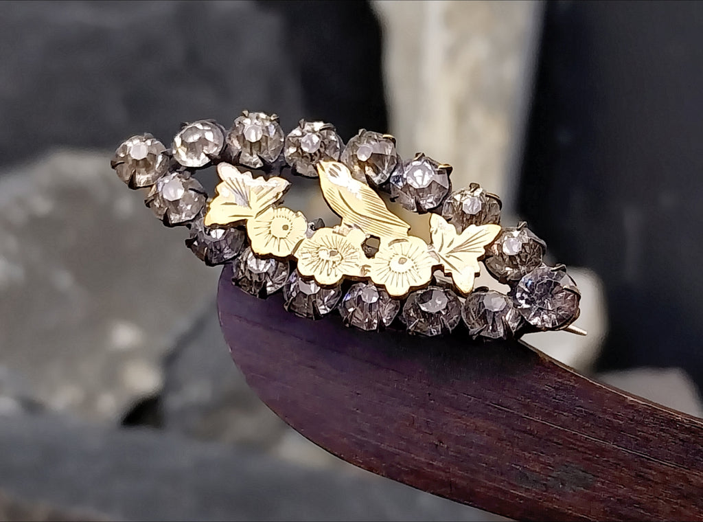 VICTORIAN PASTE STONE Brooch - Sweetheart, Songbird with Rose Gold Front 5.5g