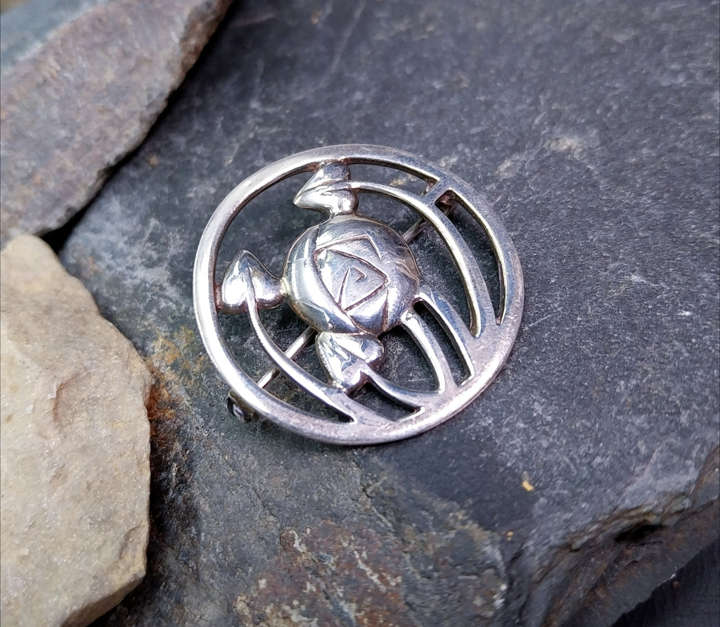 Vintage Celtic ROSE Brooch - Art Deco -5.8g
