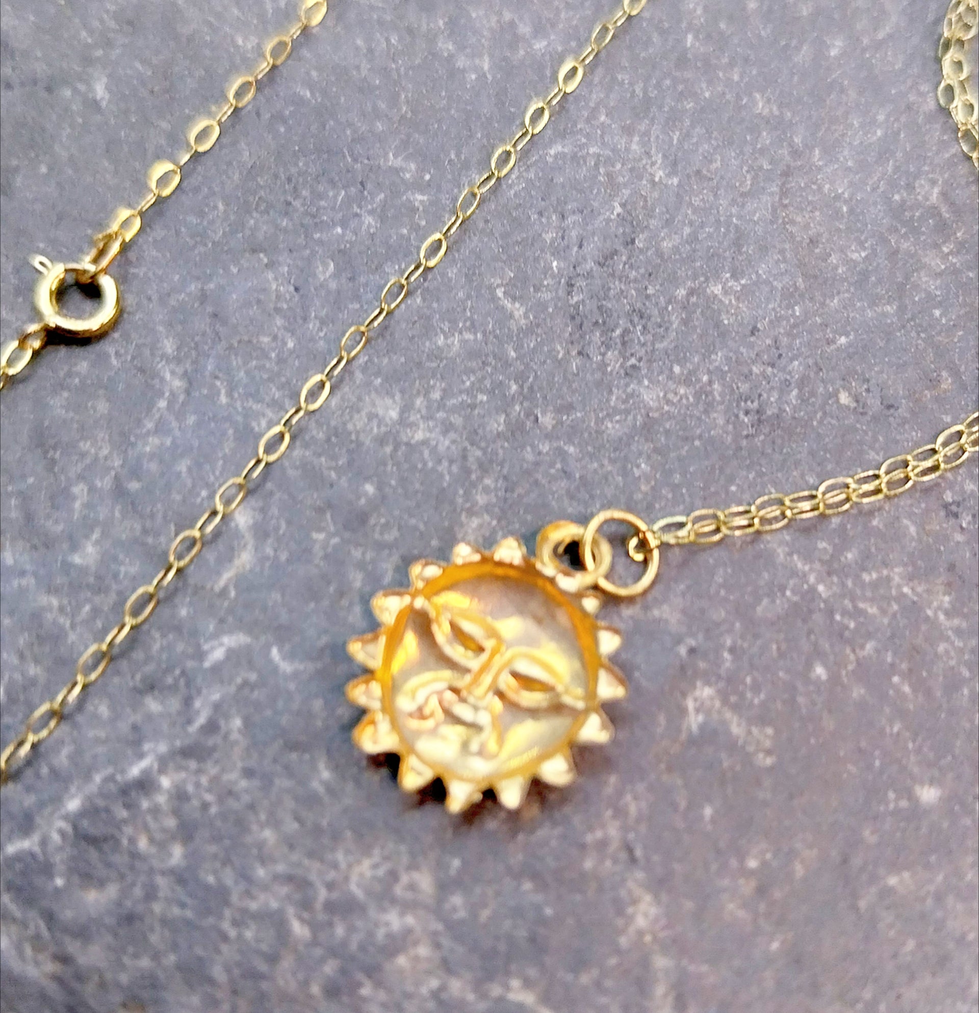 9ct Gold SUN Face NECKLACE and EARRINGS Matching Set